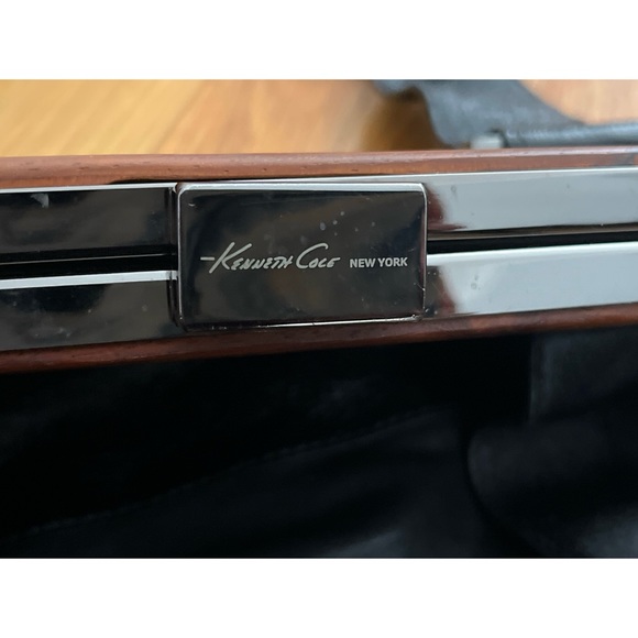 Kenneth Cole Black Leather Kiss Clasp Tote - Picture 5 of 15